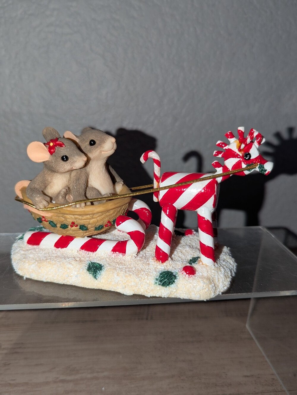 Vintage Charming Tails "Sleigh Ride Sweeties" 1999 Figurine No Box